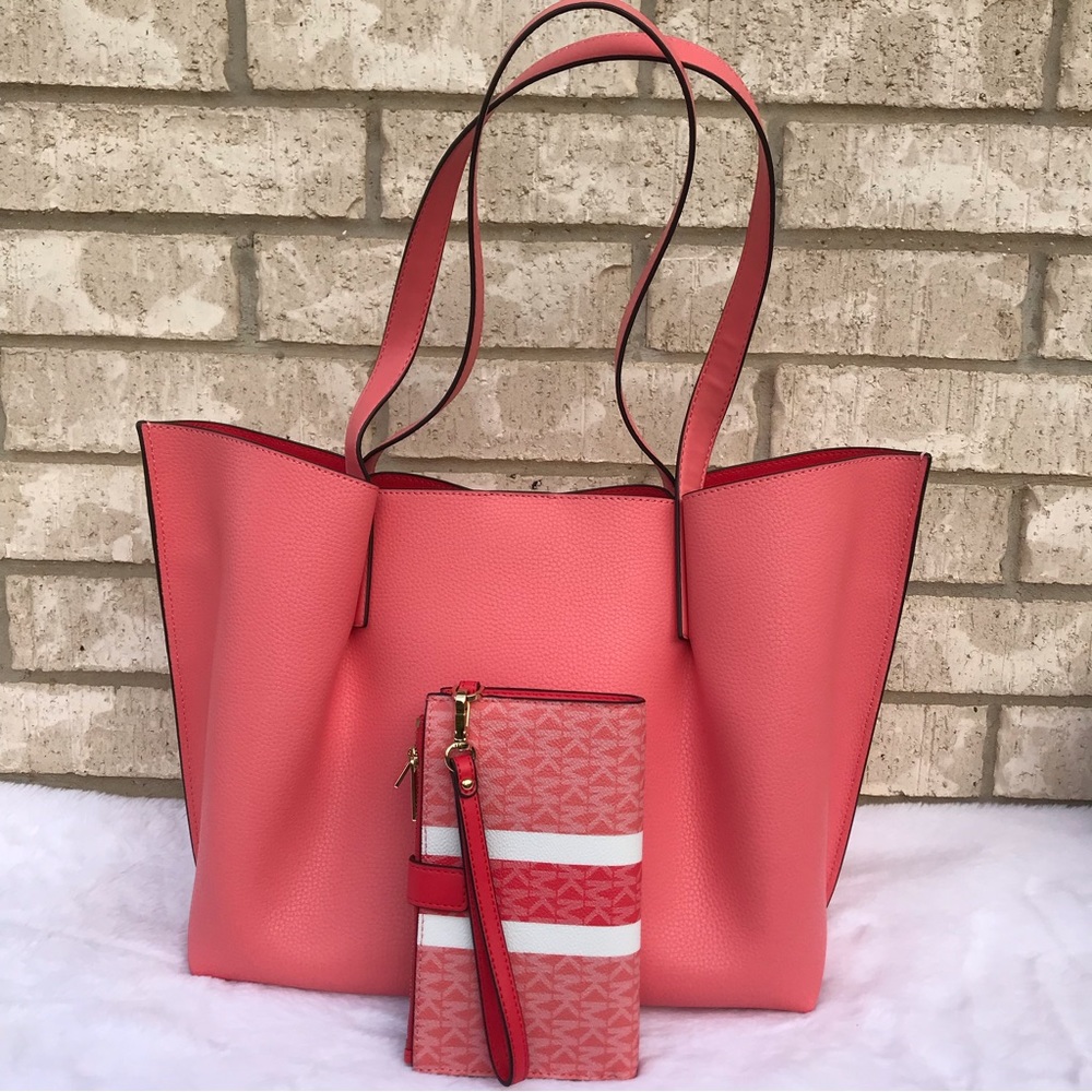 Nwt! Michael Kors Purse And Wallet - Picture 9 of 10